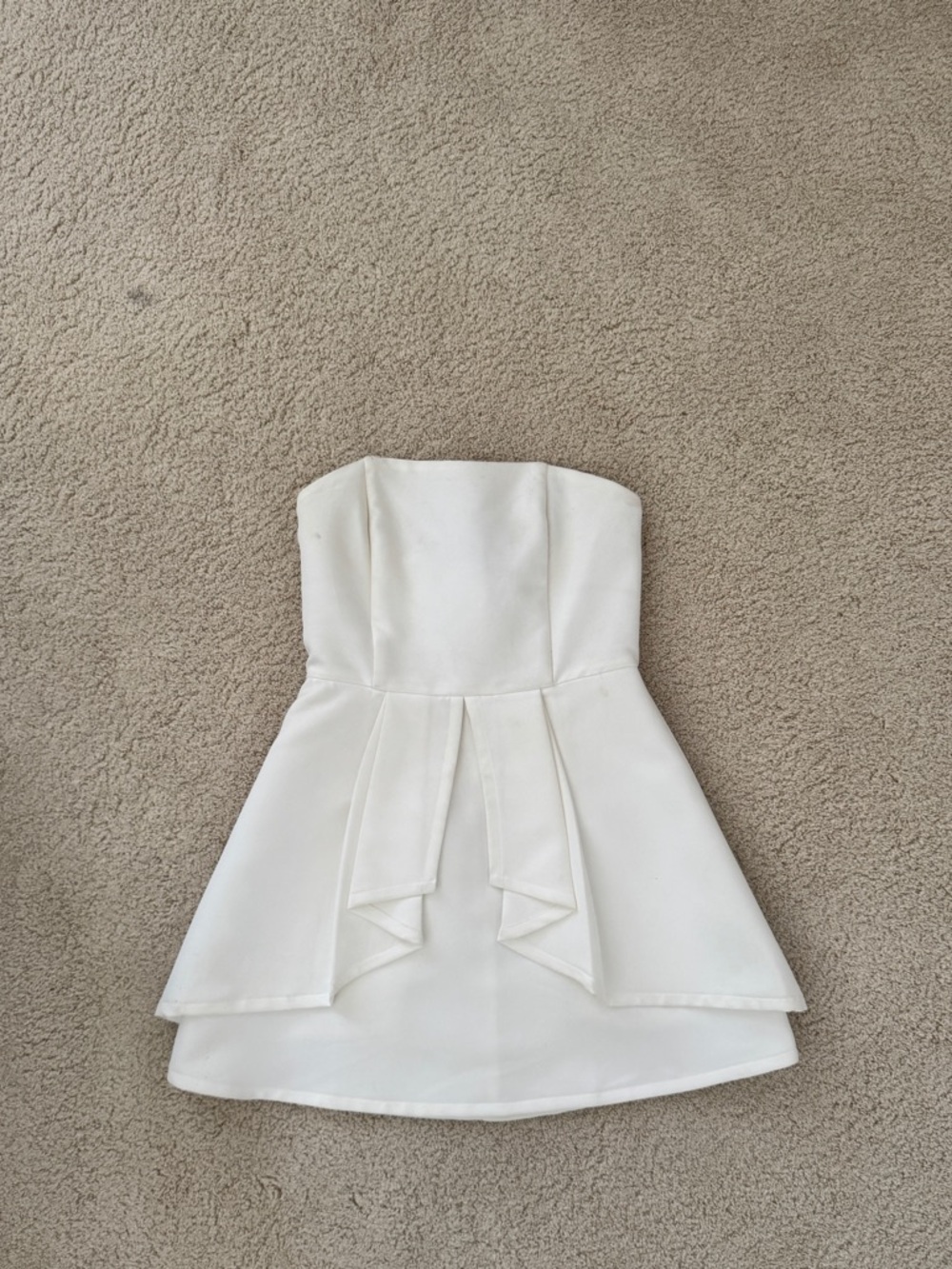 Tobi White Strapless Peplum Dress